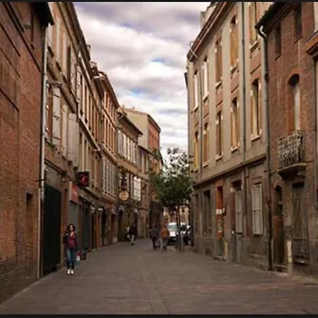Au Pied Du Capitole-toulouse Centre-logement Jusqu'a 6 Personnes-parking Et Petit Dejeuner Inclus * Toulouse